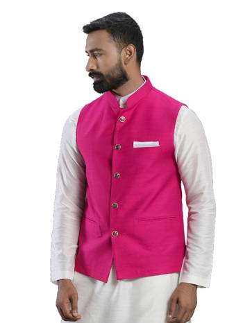 Here Is A Rich And Decent Looking Readymade Pair Of Men's Jacket. This Jacket Are Cotton Fabricated. Buy This Pair For The Upcoming Wedding And Festive Season. 

