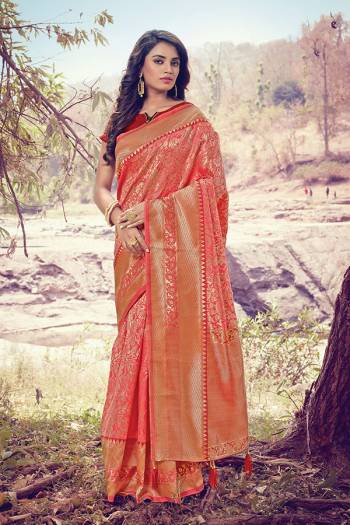 Grab This Heavy Weaved Silk Based?Designer Saree In Pink Color Paired with Red Colored Blouse. This Saree and Blouse Are Fabricated On Silk Which Gives A Rich Look To Your Personality