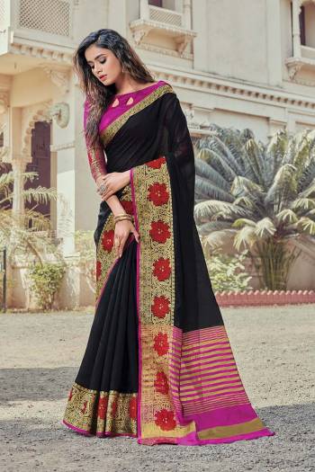 Adorn The Pretty Angelic Look Wearing This Wevon Designer Saree In Fine Color Paired With Contrasting Colored Blouse. This Saree Is Fabricated On Cotton Handloom Paired With Blouse. Its Pretty Color Pallete Will Give An Attractive Look To Your Personality. 