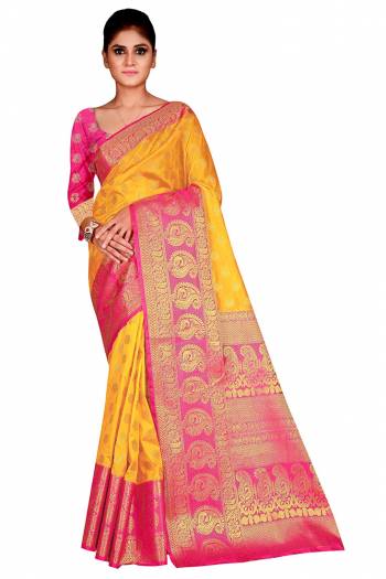 Look Attractive Wearing This Colored Saree Paired With Contrasted Colored Blouse.  This Heavy Weving Designer Saree Is Nylon Silk Based Which Gives A Rich Look To Your Personality. Buy This Pretty Saree Now.
