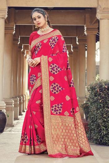 Look Attractive Wearing This Pink Colored Saree Paired With Blouse.  This Heavy Designer Pallu Border Wevon And Sirki Work Saree Is Silk Based Which Gives A Rich Look To Your Personality. Buy This Pretty Saree Now.