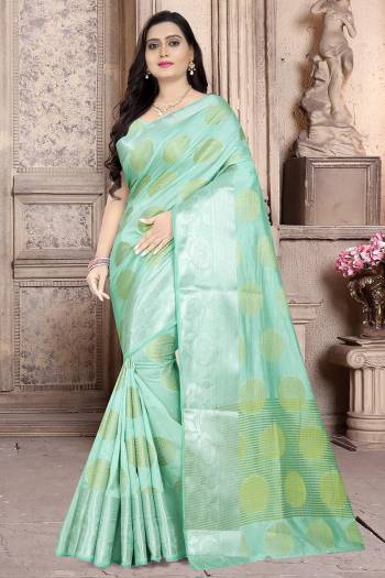 Garb The Pretty Angelic Look Wearing This Heavy Designer Wevon Jacquard Work Saree In Fine Color Paired With Blouse. This Saree Is Fabricated On Banarasi Silk Paired With Banarasi Silk Fabricated Blouse. Its Pretty Color Pallete Will Give An Attractive Look To Your Personality. 