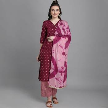 Grab This Designer Wevon And Murga Printed Readymade Dress In Fine Colored Top Paired With Bottom And Dupatta. This Dress Material Is Cotton Based Paired Top And Botton And Naznin Fabricated Dupatta.