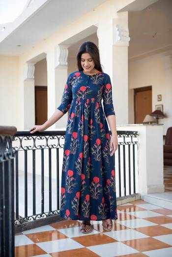 Grab This Readymade Long Kurti In Blue Color Fabricated On Maslin Silk Beautified With Digital Prined. It Is Light In Weight And Easy To Carry All Day Long. 