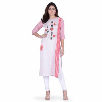 Grab This Readymade Long Kurti In Fine Color Fabricated On Crepe Beautified With Printed. It Is Light In Weight And Easy To Carry All Day Long. 