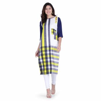 Grab This Readymade Long Kurti In Fine Color Fabricated On Crepe Beautified With Printed. It Is Light In Weight And Easy To Carry All Day Long. 