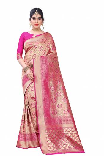 Grab This Pretty Elegant Looking Designer Saree In Fine Color Paired With Blouse. This Saree And Blouse Litchi Silk Based Beautified With Wevon Jacquard Work. Buy Now.