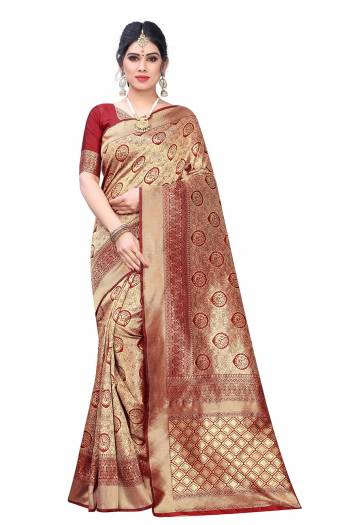 Grab This Pretty Elegant Looking Designer Saree In Fine Color Paired With Blouse. This Saree And Blouse Litchi Silk Based Beautified With Wevon Jacquard Work. Buy Now.