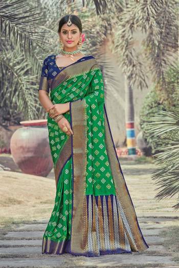 Look Attractive Wearing This Fine Colored Saree Paired With Contrasted Colored Blouse.  This Heavy Designer Wevon Saree Is Silk Based Which Gives A Rich Look To Your Personality. Buy This Pretty Saree Now.