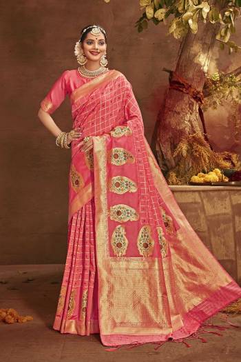 Celebrate This Festive Season In This Very Pretty Fine Colored Designer Saree Paired With Blouse. This Saree and Blouse Are Banarasi Silk Based Beautified With Detailed Wevon Heavy Deasigner Work. 