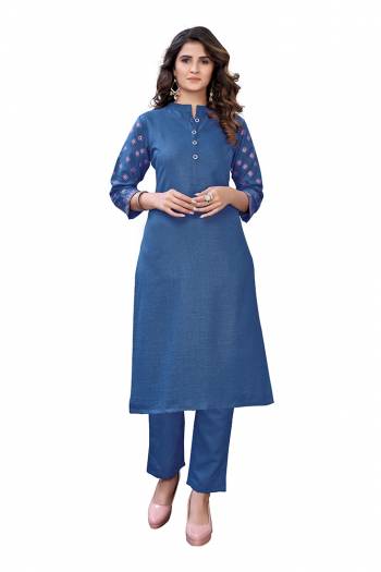 Grab This Designer Readymade Long Kurti With Pant In Fine Color Fabricated On Slab Cotton. It Is Beautified With Foil Prints And You Can Pair This Up For A Festive Look. Buy Now.