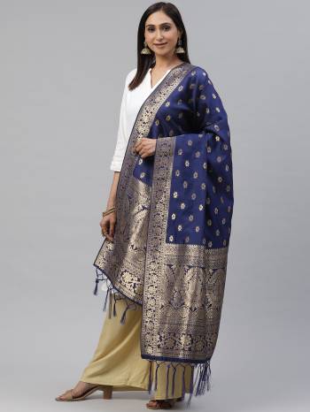 Attrective Look Of Your Gown, Lehenga Or Even Kurti With This Pretty Wevon Jacquard Work In Art Silk Fabricated Dupatta. You Can Pair This Up Same Or Contrasting Colored Attire. Buy Now.