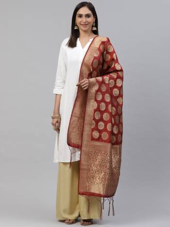 Attrective Look Of Your Gown, Lehenga Or Even Kurti With This Pretty Wevon Jacquard Work In Art Silk Fabricated Dupatta. You Can Pair This Up Same Or Contrasting Colored Attire. Buy Now.