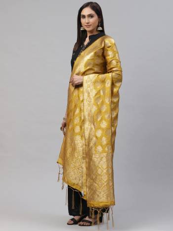 Attrective Look Of Your Gown, Lehenga Or Even Kurti With This Pretty Wevon Jacquard Work In Art Silk Fabricated Dupatta. You Can Pair This Up Same Or Contrasting Colored Attire. Buy Now.