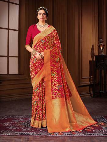 Rich Look This Pretty Elegant Looking Designer Party Wear Saree In Light Color Paired With Blouse. This Saree And Blouse Are Banarasi Silk Based With Heavy Designer Wevon Work Beautified Saree. Buy Now.