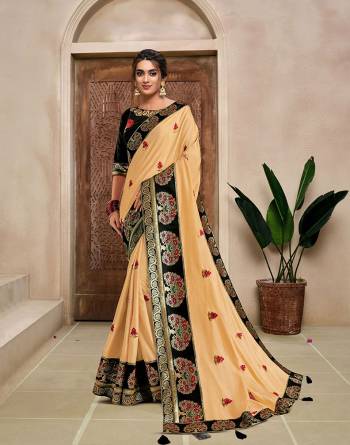 Rich Look This Pretty Elegant Looking Designer Party Wear Saree In Fine Color Paired With Contrasted Colored Blouse. This Saree And Blouse Are Heavy Silk Based With Designer Fiol Printed With Embroidery Work Beautified Saree. Buy Now.