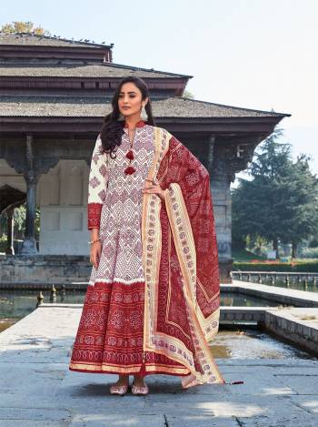 Attrective Look Your Rich And Elegant Taste Wearing This Designer Readymade Long Gown In Off White Color And Dupatta Are Maroon Color. This  Pretty Gown Is Fabricated On Killer Silk And Dupatta Are Jacquard Based Beautified With Designer Digital Printed With Cotton Leggings. Its Fabric Is Soft Towards Skin And Easy To Carry All Day Long. 