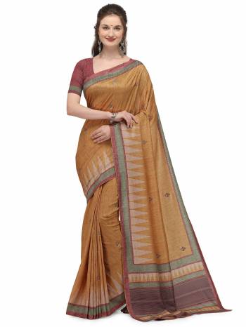 Adorn The Pretty Angelic Look Wearing This Heavy Designer Wevon Woth Digital Printed Saree In Fine Color Paired With Contrasting Colored Blouse. This Saree Is Fabricated On Tussar Silk Paired With Blouse. Its Pretty Color Pallete Will Give An Attractive Look To Your Personality. 