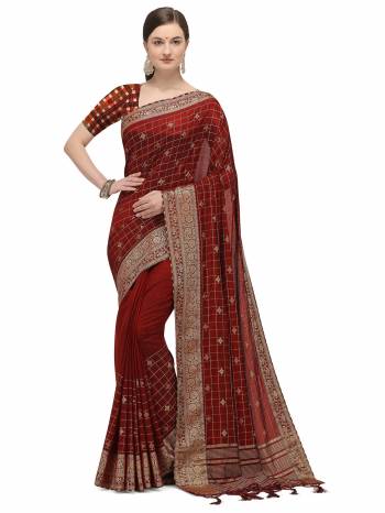 Grab This Pretty Elegant Looking Designer Saree In Fine Color Paired With Multy Colored Blouse. This Saree And Blouse Are Nylon Silk Based Beautified With Wevon Designer With Table And Digital Printed. Buy Now.