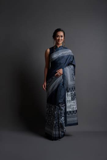 Grab This Pretty Elegant Looking Designer Party Wear Saree In Dark Color Paired With Blouse. This Saree And Blouse Are Dola Silk Based With Designer Printed Beautified Saree. Buy Now.