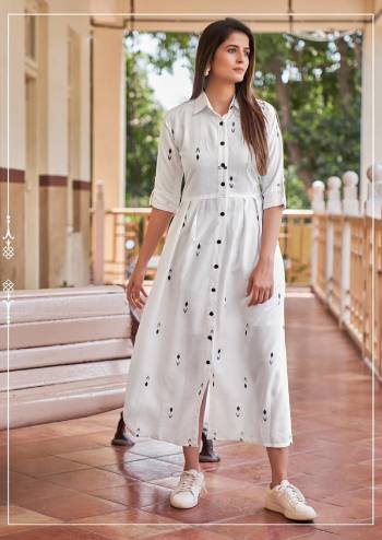 Attrective Look This Designer Readymade Long Kurti In White Color Fabricated On Rayon. It Is Beautified With Digital Printed And You Can Pair This Up For A Sammer Season. Buy Now.