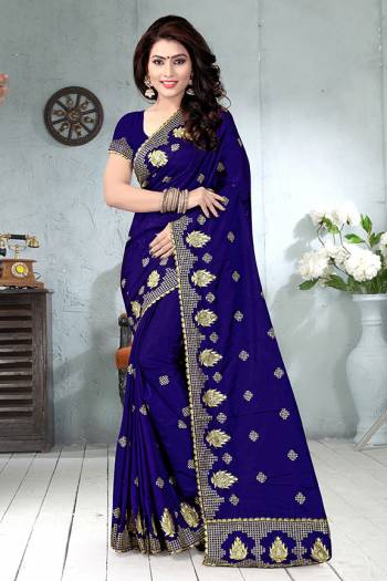 Adorn The Pretty Angelic Look Wearing This Heavy Designer Saree In Fine Color Paired With Blouse. This Saree Is Fabricated On Paper Silk Paired With Paper Silk Fabricated Blouse. Its Pretty Color Pallete Will Give An Attractive Look To Your Personality. 