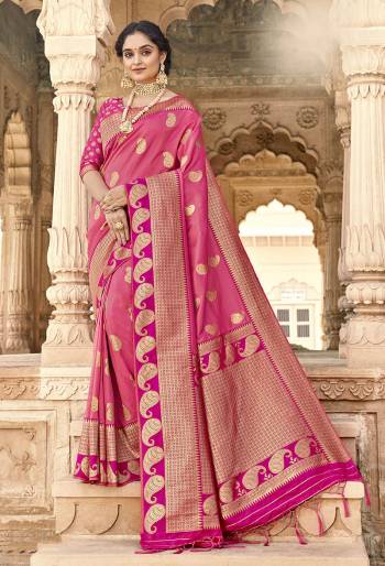 Rich Look This Pretty Elegant Looking Designer Party Wear Saree In Fine Light Color Paired With Blouse. This Saree Are Banarasi Silk And Blouse Are Banarasi Silk With Hand Wevon Designer Work Saree And Blouse Beautified Saree. Buy Now.