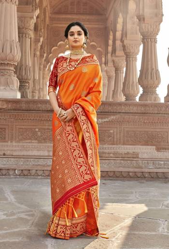 Rich Look This Pretty Elegant Looking Designer Party Wear Saree In Fine Light Color Paired With Blouse. This Saree Are Banarasi Silk And Blouse Are Banarasi Silk With Hand Wevon Designer Work Saree And Blouse Beautified Saree. Buy Now.