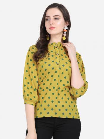 Attrective Look This Readymade Kurti In Fine Color Fabricated On American Crepe Beautified With Digital Printed. It Is Light In Weight And Easy To Carry All Day Long. 