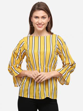 Attrective Look This Readymade Kurti In Fine Color Fabricated On American Crepe Beautified With Digital Printed. It Is Light In Weight And Easy To Carry All Day Long. 