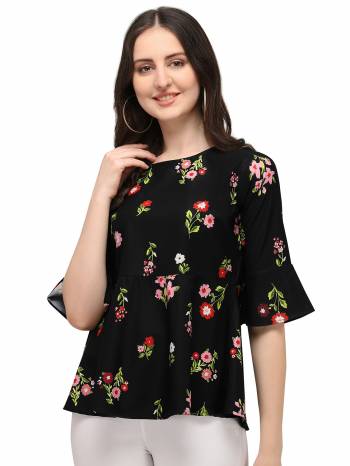 Garb This Readymade Kurti In Fine Color Fabricated On American Crepe Beautified With Digital Printed. It Is Light In Weight And Easy To Carry All Day Long. 