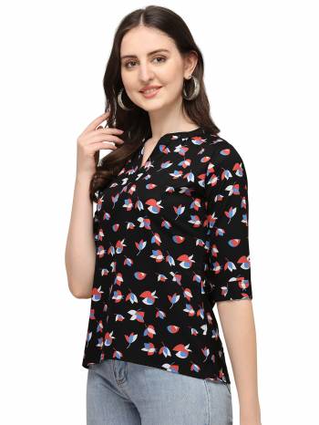 Garb This Readymade Kurti In Fine Color Fabricated On American Crepe Beautified With Digital Printed. It Is Light In Weight And Easy To Carry All Day Long. 