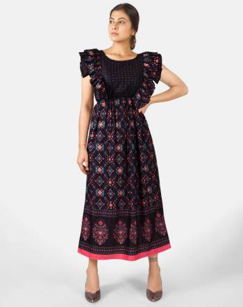 Attrective Look This Readymade Stylist Long Kurti In Fine Color Fabricated On Linen Satin Beautified With Designer Printed. It Is Light In Weight And Easy To Carry All Day Long. 