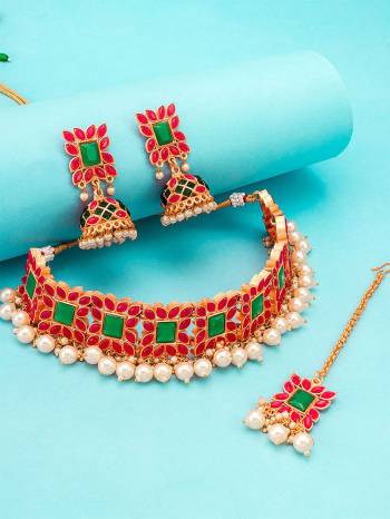 Give An Enhanced Look To Your Personality By Pairing Up This Beautiful Nacklace Set With Your Ethnic Attire. This Pretty Set Is In Multi Color Beautified With Kundan Work. Buy Now.