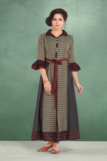 Attrective Your Rich And Elegant Taste Wearing This Designer Readymade Long Gown In Fine Color. This  Pretty Gown Is Fabricated On Blend Cotton Beautified With Designer Printed. Its Fabric Is Soft Towards Skin And Easy To Carry All Day Long. 