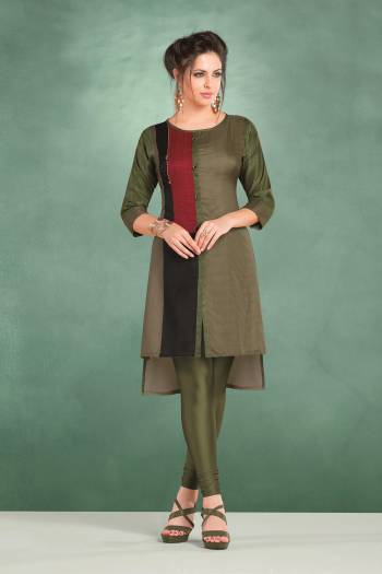 Attrective Look This Designer Readymade Kurti In Fine Color Fabricated On Soft Silk. It Is Beautified With Designer Style. For A Festive And Partywear Designer Kurti. Buy Now.