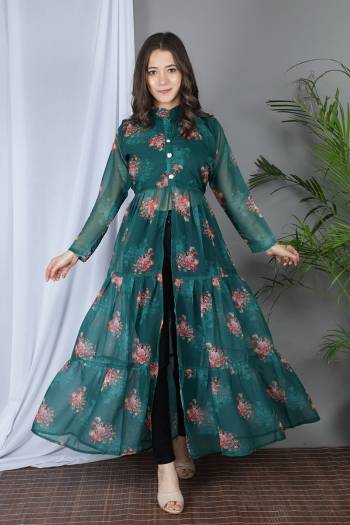 Stylist This Designer Readymade Long Kurti In Fine Color Fabricated On Georgette With Half Inner. It Is Beautified With Designer Printed And You Can Pair This Up For A Partywear Look. Buy Now.