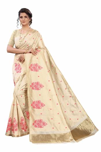 Garb This Celebrate And Festive Season In This Very Pretty Fancy Colored Designer Saree Paired With Blouse. This Saree and Blouse Are Soft Silk Based Beautified With Detailed Wevon Jari Pallu And Deasigner Embroidery Work. 