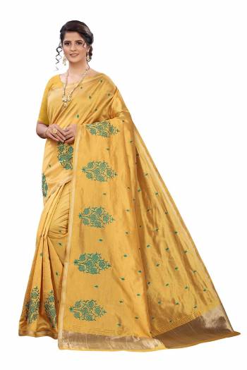 Garb This Celebrate And Festive Season In This Very Pretty Fancy Colored Designer Saree Paired With Blouse. This Saree and Blouse Are Soft Silk Based Beautified With Detailed Wevon Jari Pallu And Deasigner Embroidery Work. 