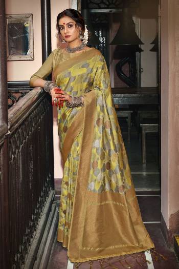 Look Attractive Wearing This Partywear Saree Are Fine Saree Paired With Blouse.  This Heavy Designer Wevon Work Saree Is Banarasi Silk Based And Blouse Are Banarasi Silk Fabric. Which Gives A Rich Look To Your Personality. Buy This Pretty Saree Now.