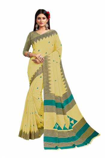 Celebrate And Festive Season In This Very Pretty Designer Printed Are Group Coman Saree Paired With Blouse. This Saree and Blouse Are Linen Based Beautified With Detailed Printed. 