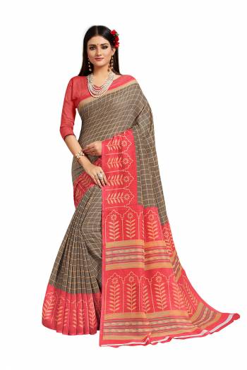 Celebrate And Festive Season In This Very Pretty Designer Printed Are Group Coman Saree Paired With Blouse. This Saree and Blouse Are Linen Based Beautified With Detailed Printed. 