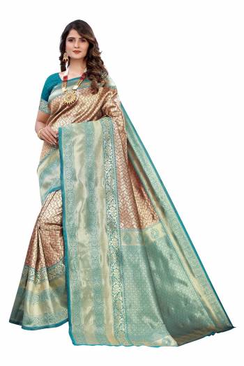 Adorn The Pretty Angelic Look Wearing This Heavy Designer Saree In Fine Color Paired With Blouse. This Saree Is Fabricated On Lichi Silk Paired With Blouse. Its Pretty Color Pallete Will Give An Attractive Look To Your Personality. 