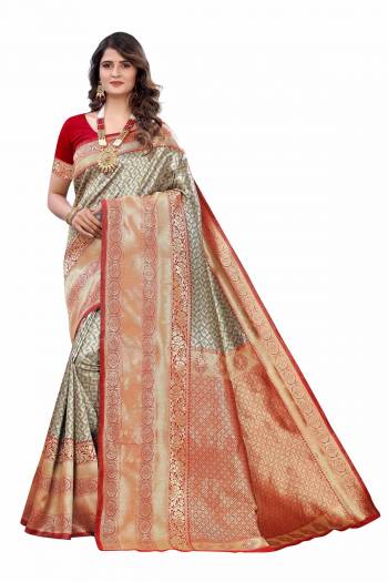 Adorn The Pretty Angelic Look Wearing This Heavy Designer Saree In Fine Color Paired With Blouse. This Saree Is Fabricated On Lichi Silk Paired With Blouse. Its Pretty Color Pallete Will Give An Attractive Look To Your Personality. 