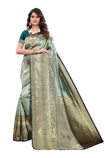 Adorn The Pretty Angelic Look Wearing This Heavy Designer Saree In Fine Color Paired With Blouse. This Saree Is Fabricated On Lichi Silk Paired With Blouse. Its Pretty Color Pallete Will Give An Attractive Look To Your Personality. 