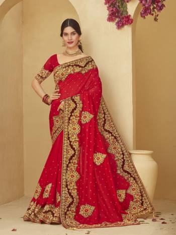 Adorn The Pretty Angelic Look Wearing This Heavy Designer Peach And Diamond Work Saree In Fine Color Paired With Blouse. This Saree Is Fabricated On Vichitra Silk Paired With  Blouse. Its Pretty Color Pallete Will Give An Attractive Look To Your Personality. 