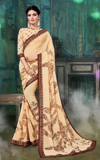 Garb This Designer Saree Are Fine Saree Paired With Blouse.  This Designer Printed Saree Is Georgette Based And Blouse Are Georgette Fabric. Which Gives A Rich Look To Your Personality. Buy This Pretty Saree Now.