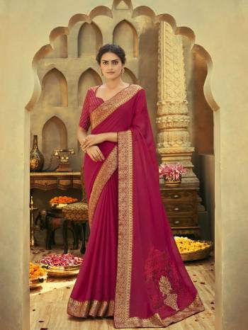 Grab This Pretty Elegant Looking Designer Saree In Fine Color Paired With Blouse. This Saree Are Chiffon And Blouse Are Art Silk Based Beautified With Pallu Embroidery,Diamond Work. Buy Now.