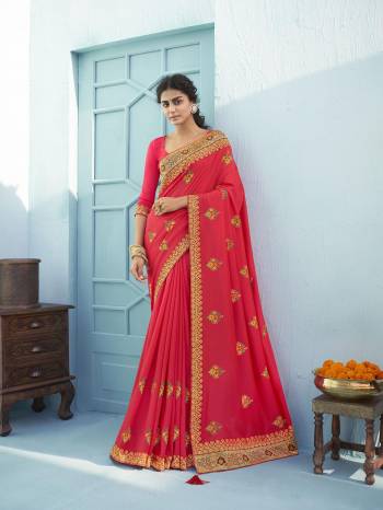 Garb This Party Wear Saree Are Fine Saree Paired With Blouse.This Embroidery And Diamond WorkSaree Is Vichitra Silk Based And Blouse Are Vichitra Silk Fabric. Buy This Pretty Saree Now.