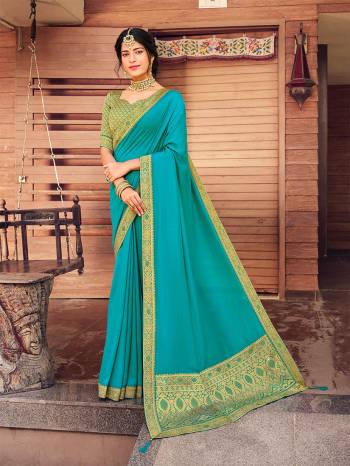 Grab This Pretty Elegant Looking Designer Saree In Fine Color Paired With Blouse. This Saree Are Vichitra Silk And Blouse Are Art Silk Based Beautified With Jacquard Pallu Border And Blouse. Buy Now.